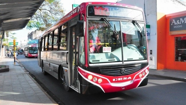 La UTA acató la conciliación obligatoria, y se levantó el paro de colectivos