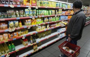 Precios mundiales de alimentos alcanzan récord en febrero