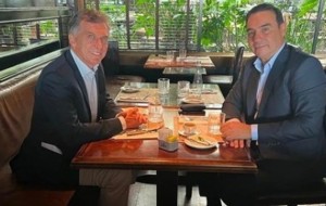 Mientras define la fecha de elecciones, Valdés está cada vez más cerca de Macri