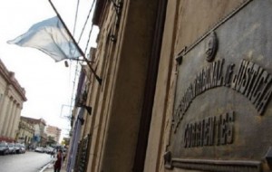 Shonko deberá indemnizar a mujer que despidió por ser madre