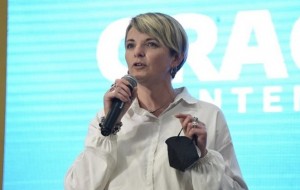 Denuncian por coerción a una diputada provincial