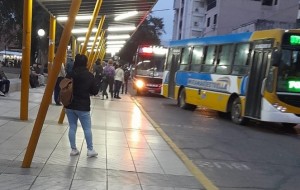 Escala el conflicto por la suspensión de chóferes en empresa de colectivos