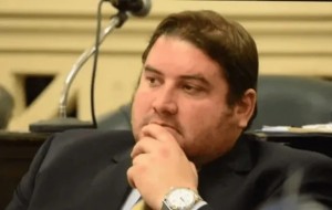 Reapareció Pellegrini y fue escrachado