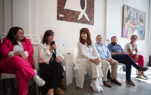 Ottavis y Ana Almirón con protagonismo en la reunión de Cristina con el PJ de Corrientes