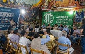 Califican como una "vergüenza" el bono anunciado por Valdés