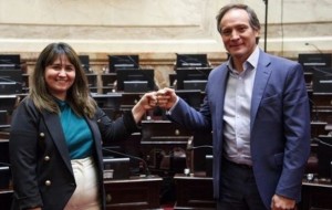 El PJ le pidió a Camau que "devuelva la banca"