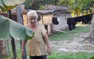 Denuncia a su hermano por secuestro y violencia hacia su madre