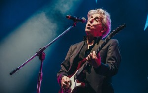 Roque Narvaja: “éste mundo es un tacho de basura, el de sálvese quien pueda”