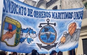 Embarcadizos correntinos reclaman mejoras salariales en medio de conflicto paritario nacional