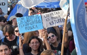 La decision ideológica de no aplicar los financiamientos