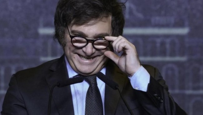 Milei fija nuevo salario mínimo por debajo de la indigencia