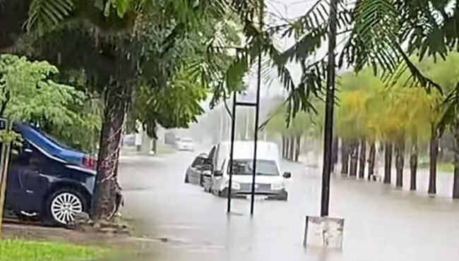 En Corrientes ya hay 160 evacuados y un pronóstico de más lluvias