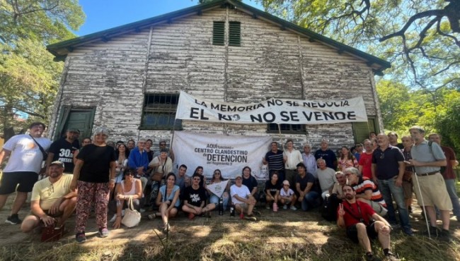 Abrazo al RI9 contra la venta del predio