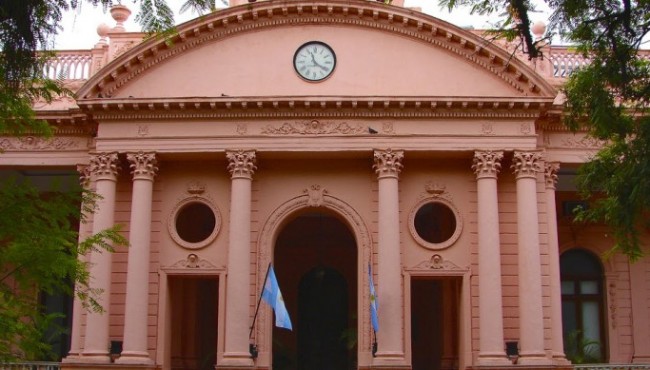 Corrientes: no solo caen los aportes nacionales, sino también los recursos provinciales