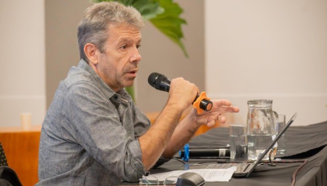 Martin Becerra: “Las plataformas monetizan incluso el tiempo de ocio”